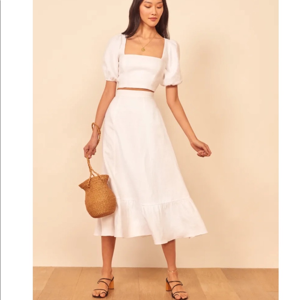 NWT Reformation Linen Yucca Two Piece - white